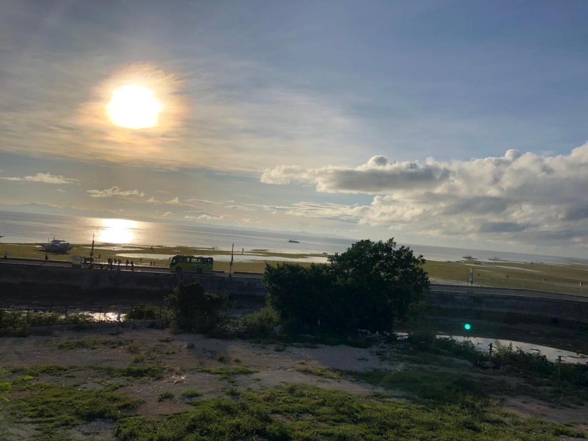 Arriyus Apartelle * Daanbantayan
