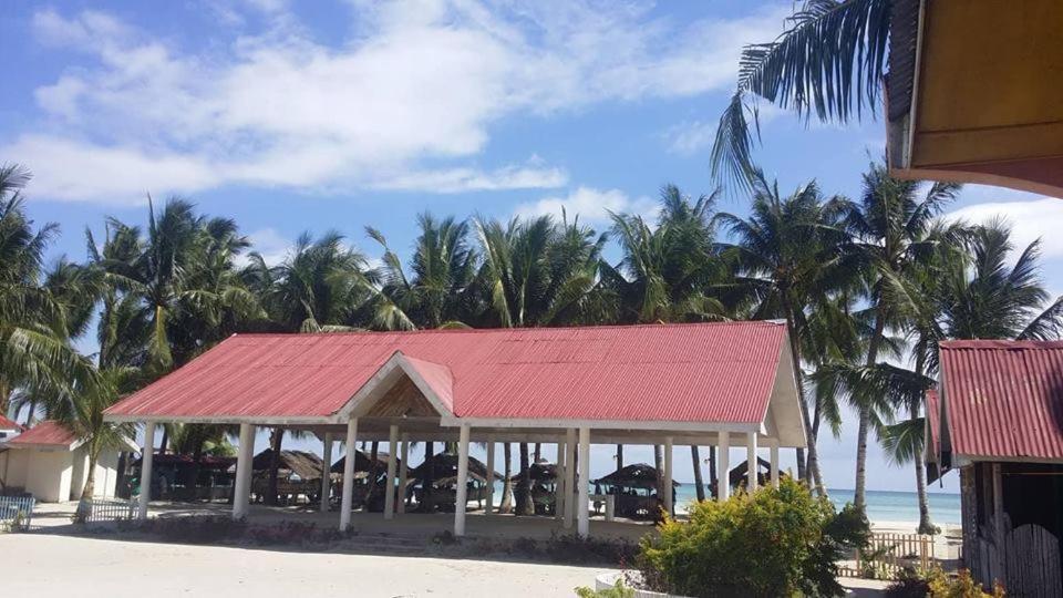 Mayet Resort *