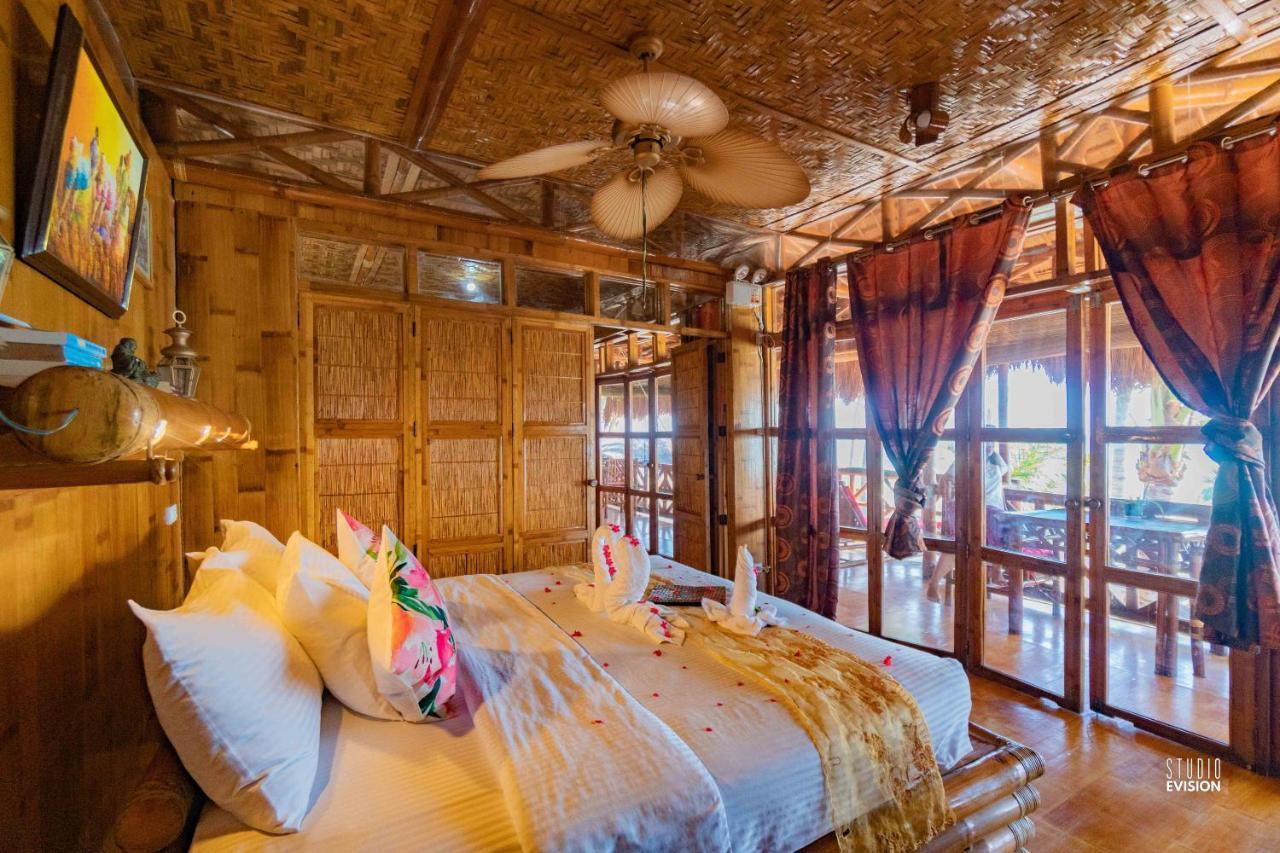 Resort The Coral Blue Oriental And