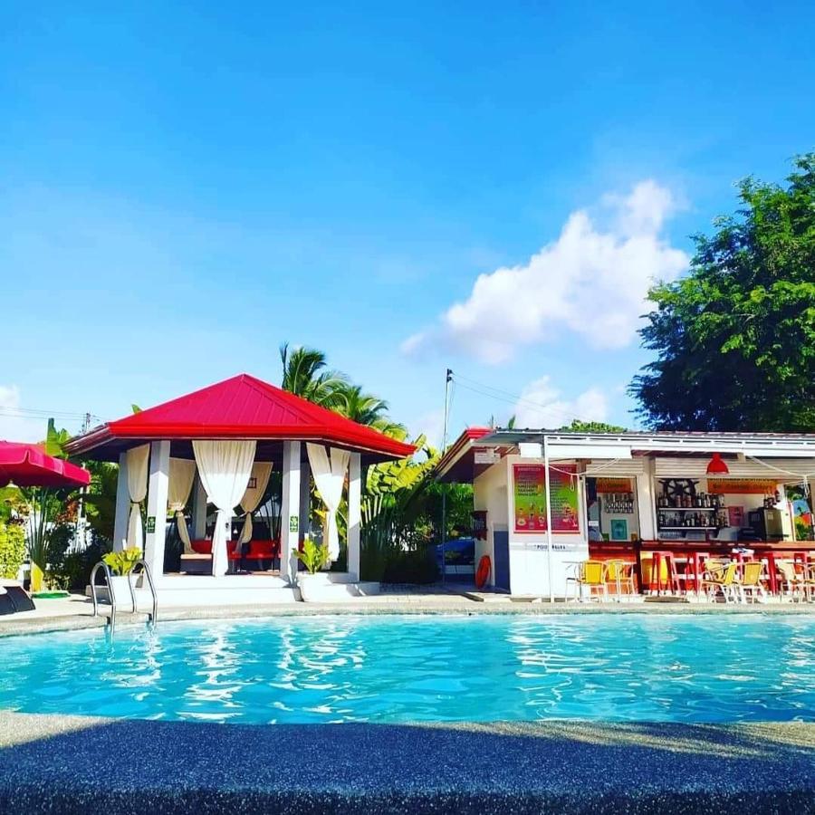 Garden Village Hotel