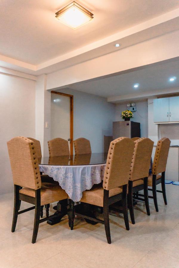 Two Story 87 Sqm Fully Air-conditioned House In Babag 2, Lapu-lapu Apartment