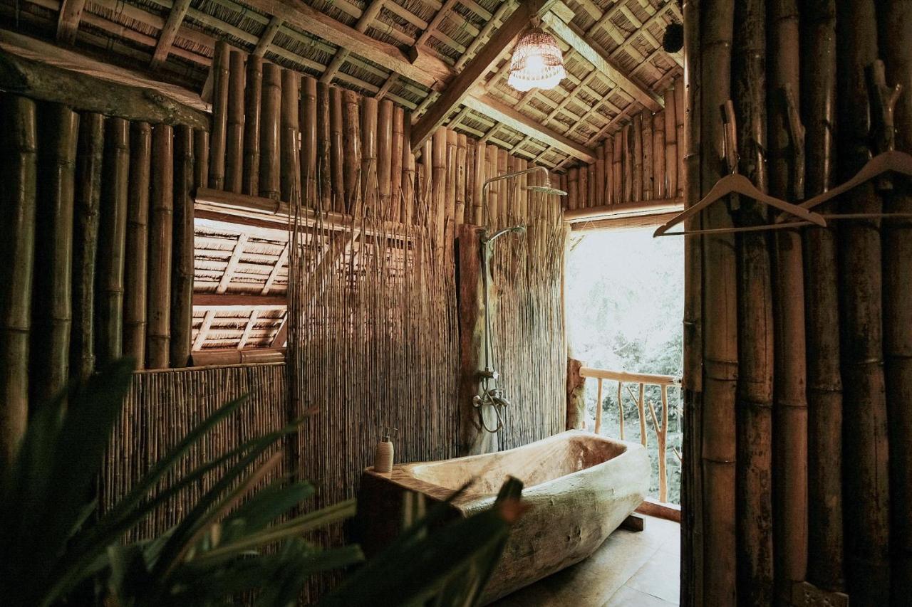 Treehouse De Valentine Lodge *