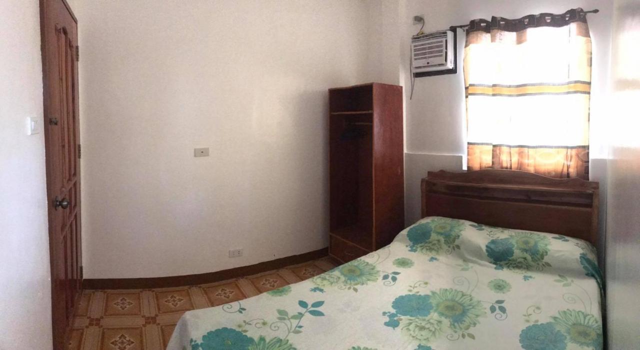 Kenvan's bahay-panuluyan Moalboal