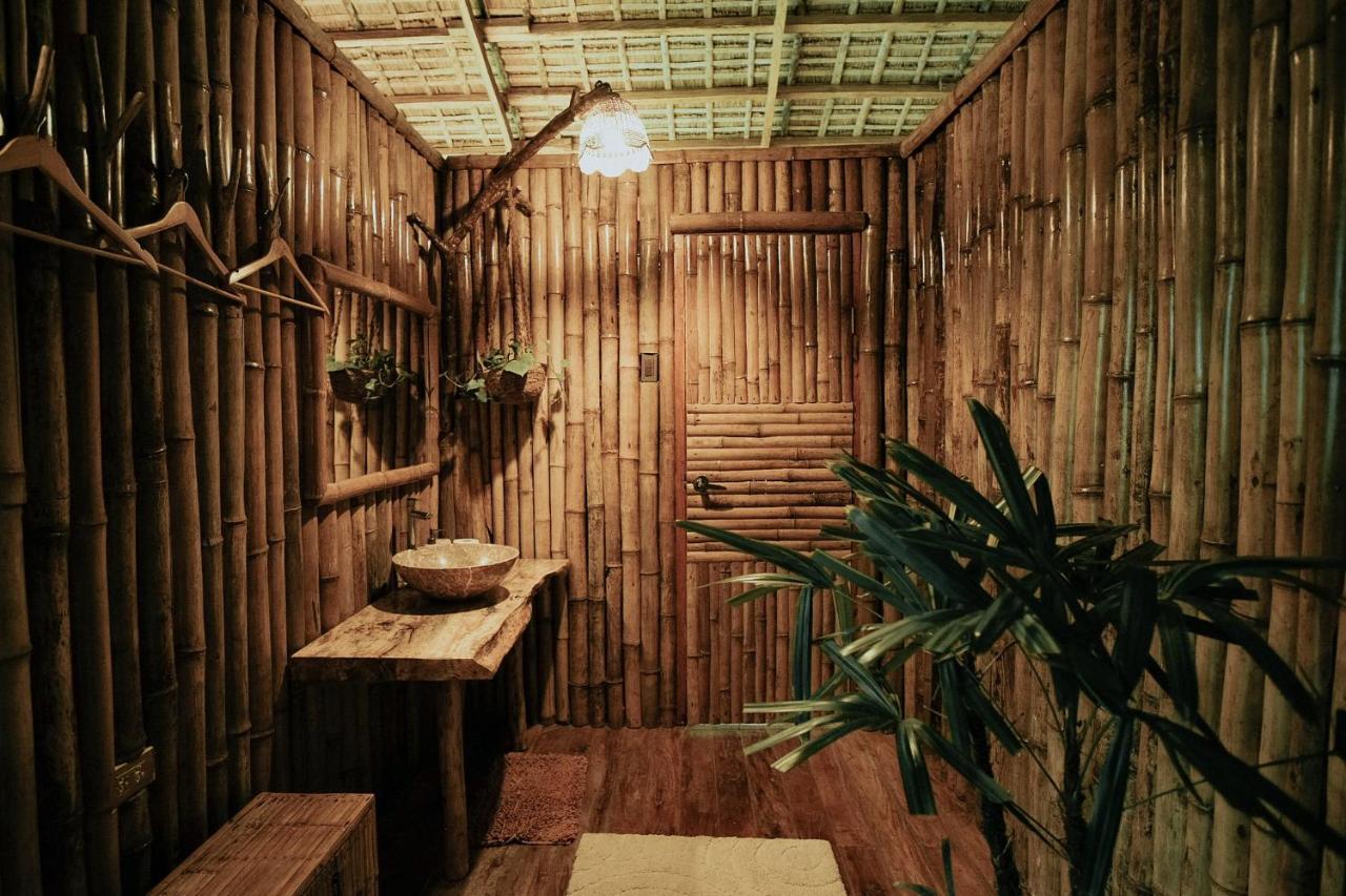 Lodge Treehouse De Valentine *