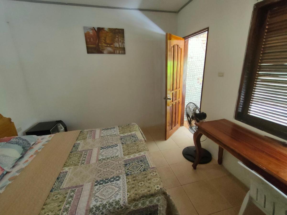 Resort T Breeze Coastal Moalboal