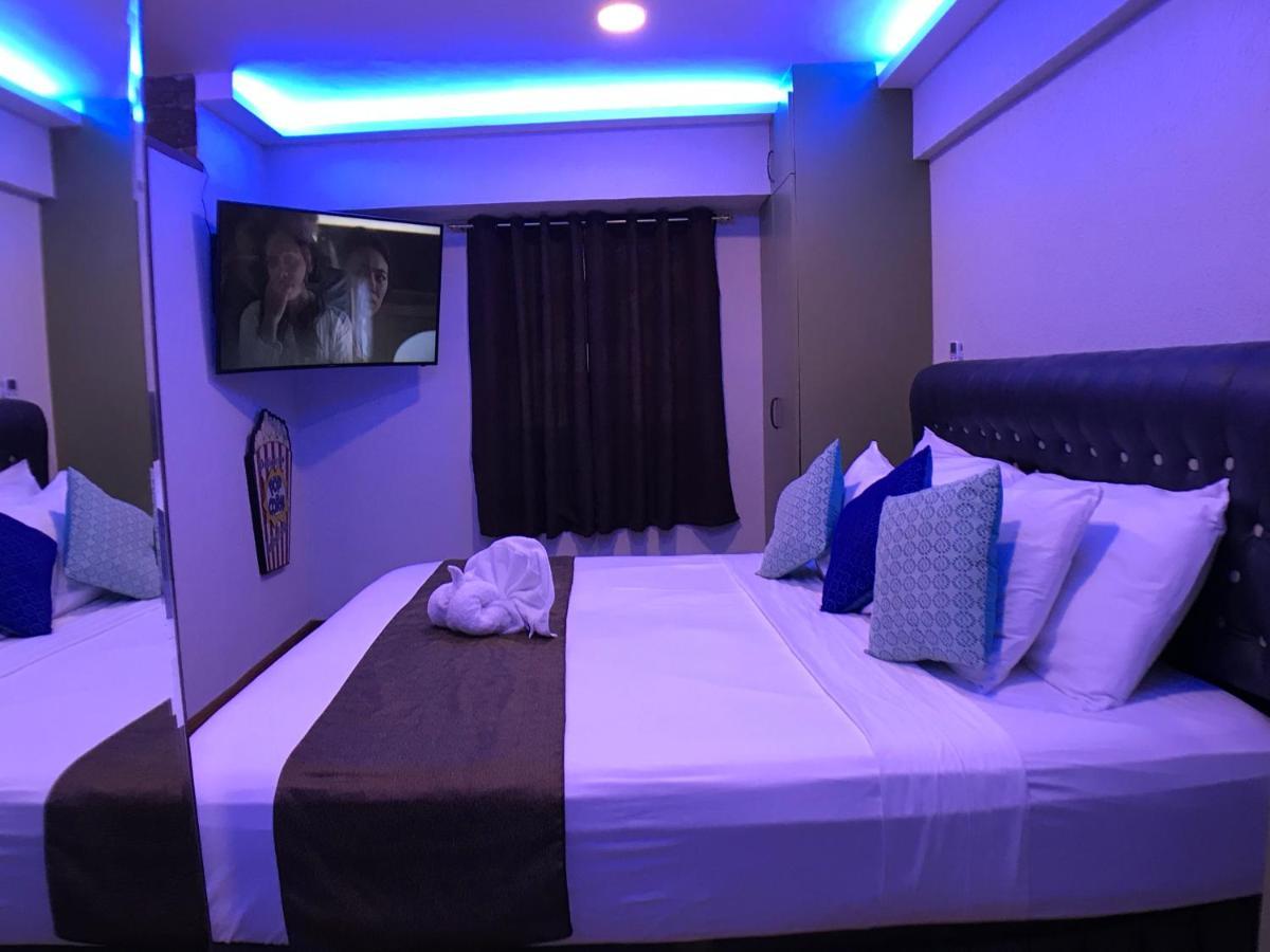 Clockworkorange Luxury Suites With Netflix * Lapu-Lapu City