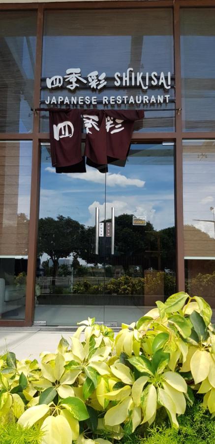 Mactan Newtown - 1br Stunning Ocean View And View Apartment *