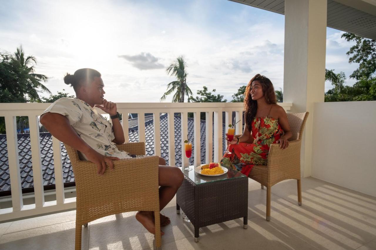 Cebu Seaview Dive Hotel *