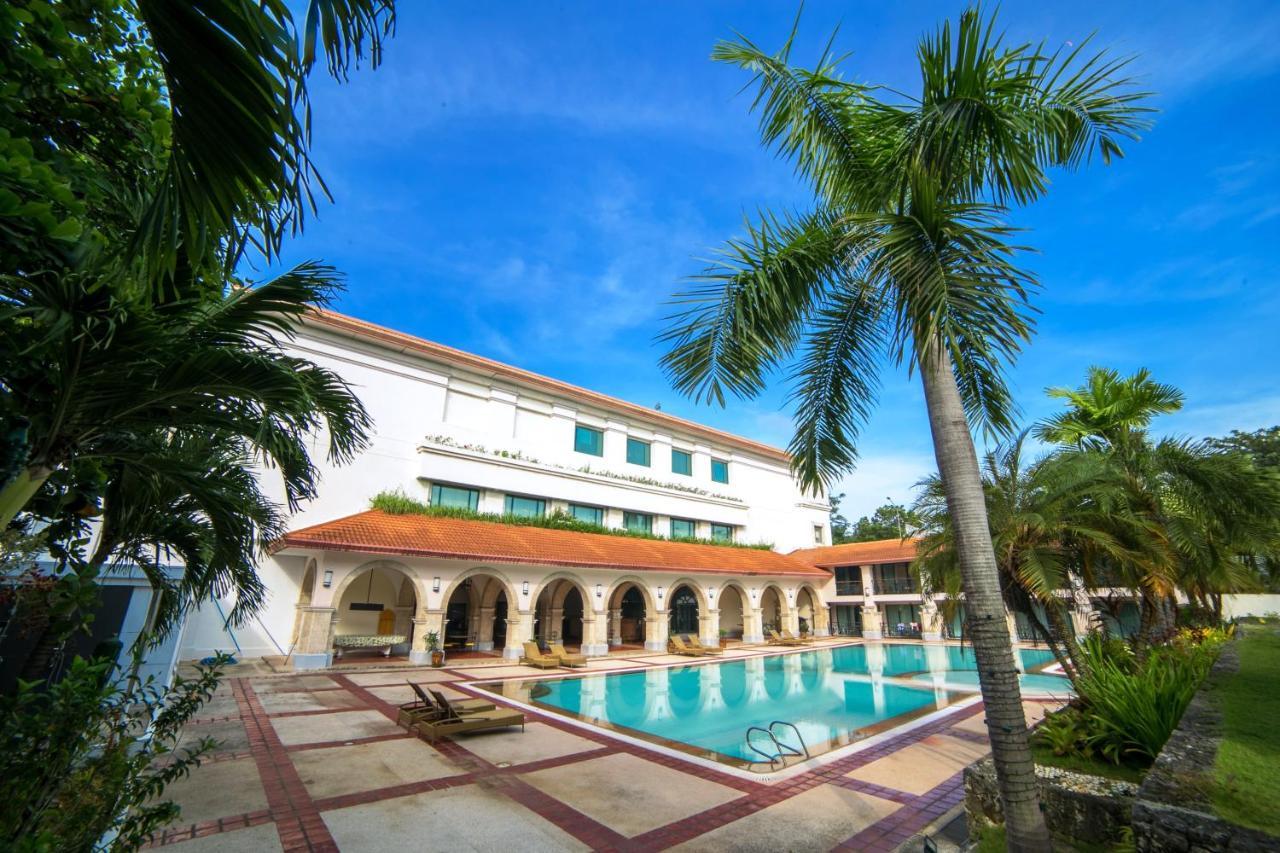 Waterfront Airport And Casino Hotel Lapu-Lapu City