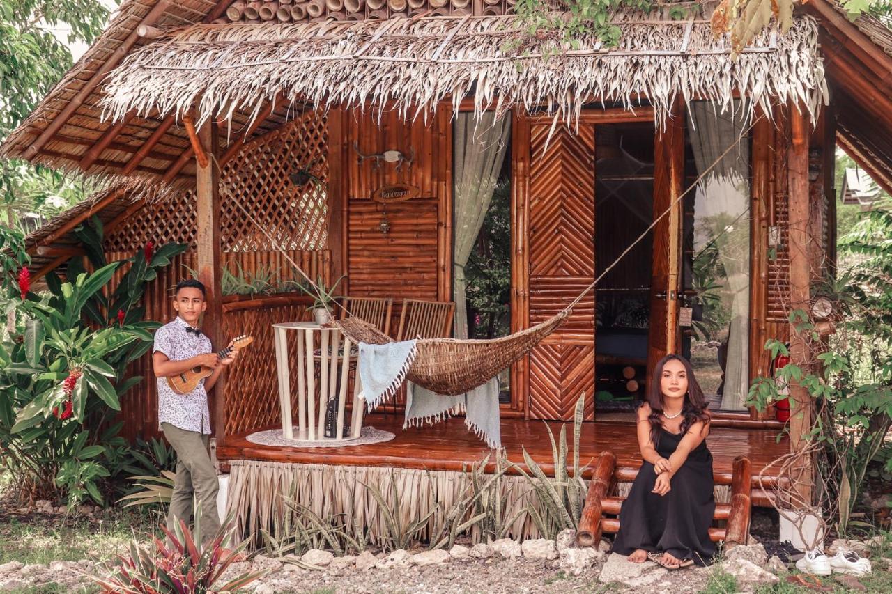 Tongo Hill Lodge *