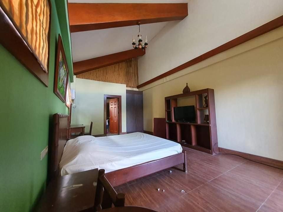 Bed & Breakfast Dian's Balamban