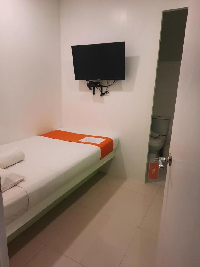 Islands Mactan Hotel