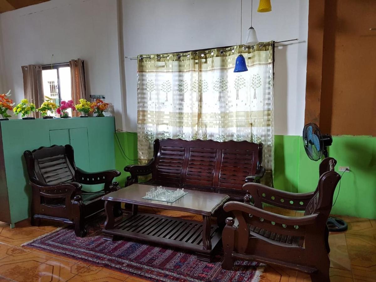 Flordeliza Budget Tourist 3* Liloan