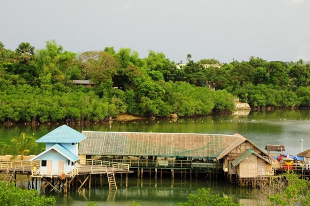 Papakit's Marina And Fishing Lagoon Powered By Cocotel Resort 2*