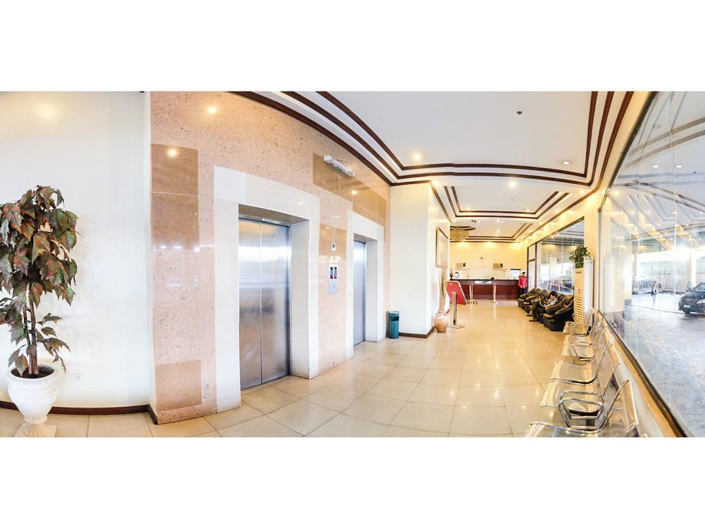 Crowne Garden 2*