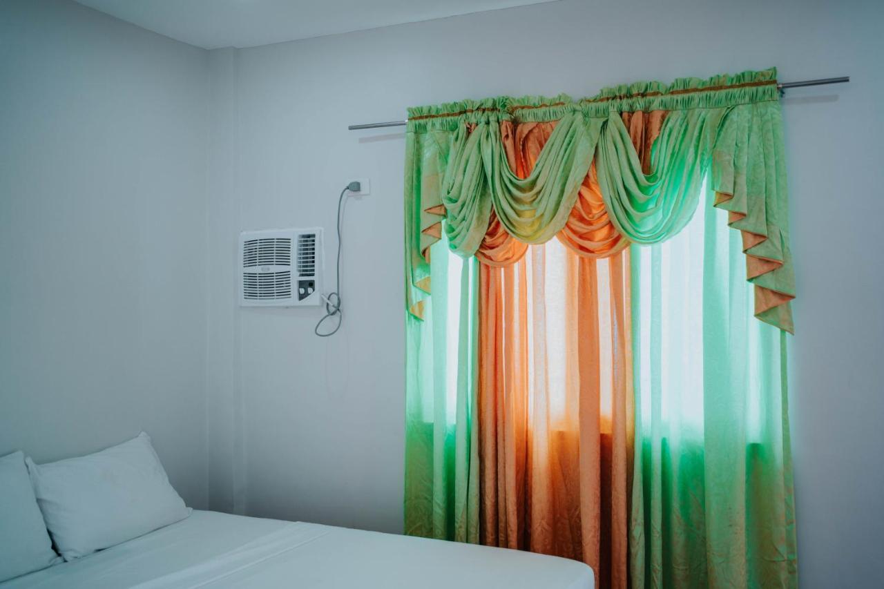 4k's House By Cocotel - Fully Vaccinated Staff Hotel Cebu