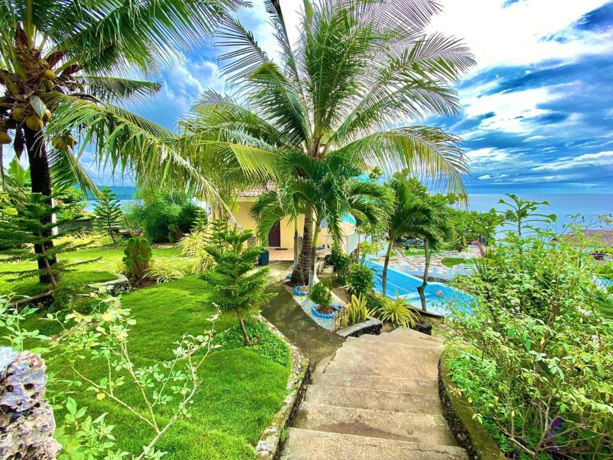 Azure Camotes 4*