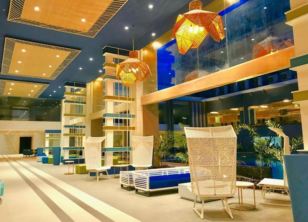 Resort Solea Palm Mactan 4*