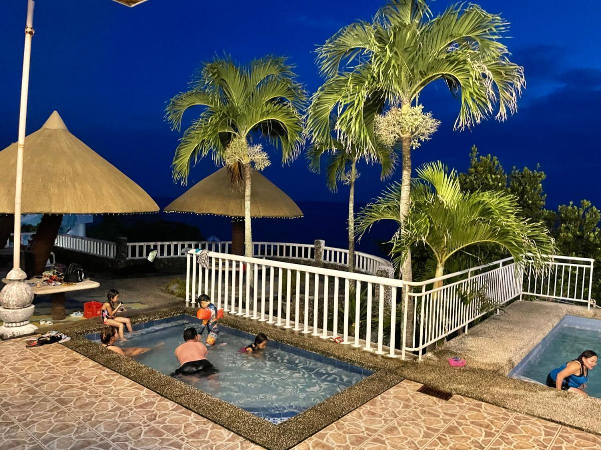 Azure Camotes 4*