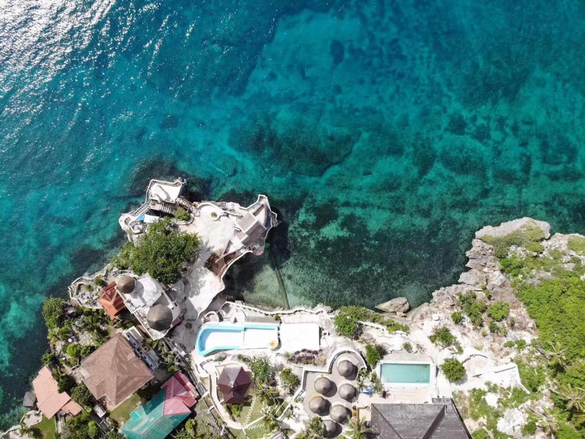Azure Camotes