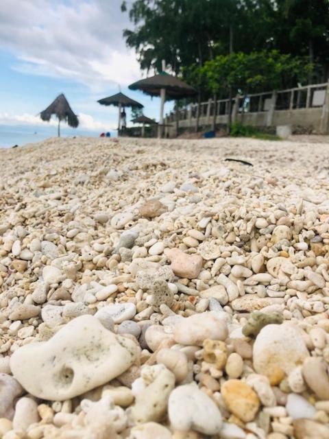 Resort Pebble