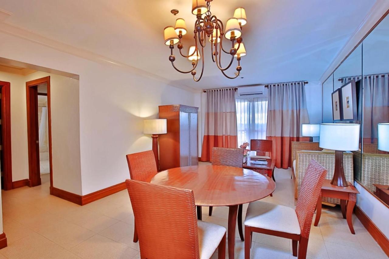 Crown Regency Mactan 4* Lapu-Lapu City