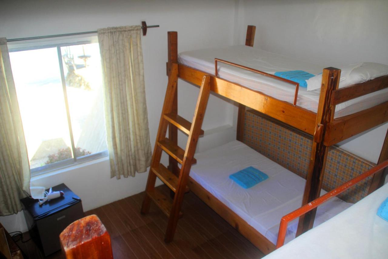 Bay Bar And Restaurant Hotel Oslob