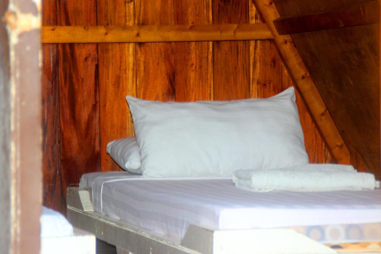 Hotel Bay Bar And Restaurant 3*