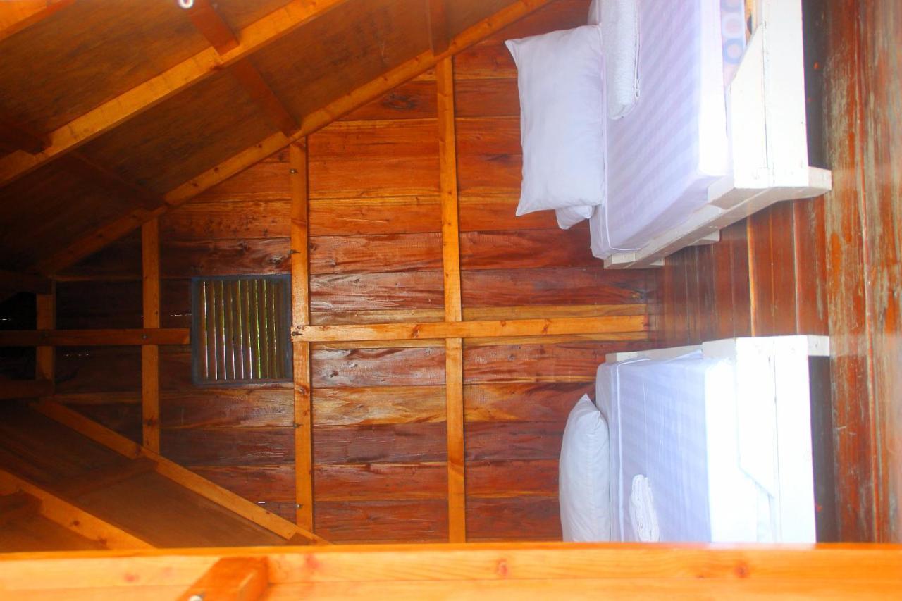 Hotel Bay Bar And Restaurant Oslob