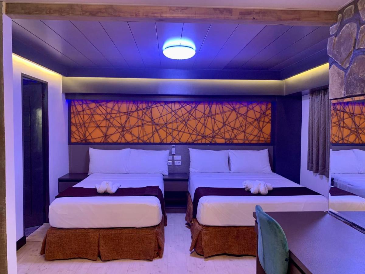 Clockworkorange Luxury Lapu-Lapu City