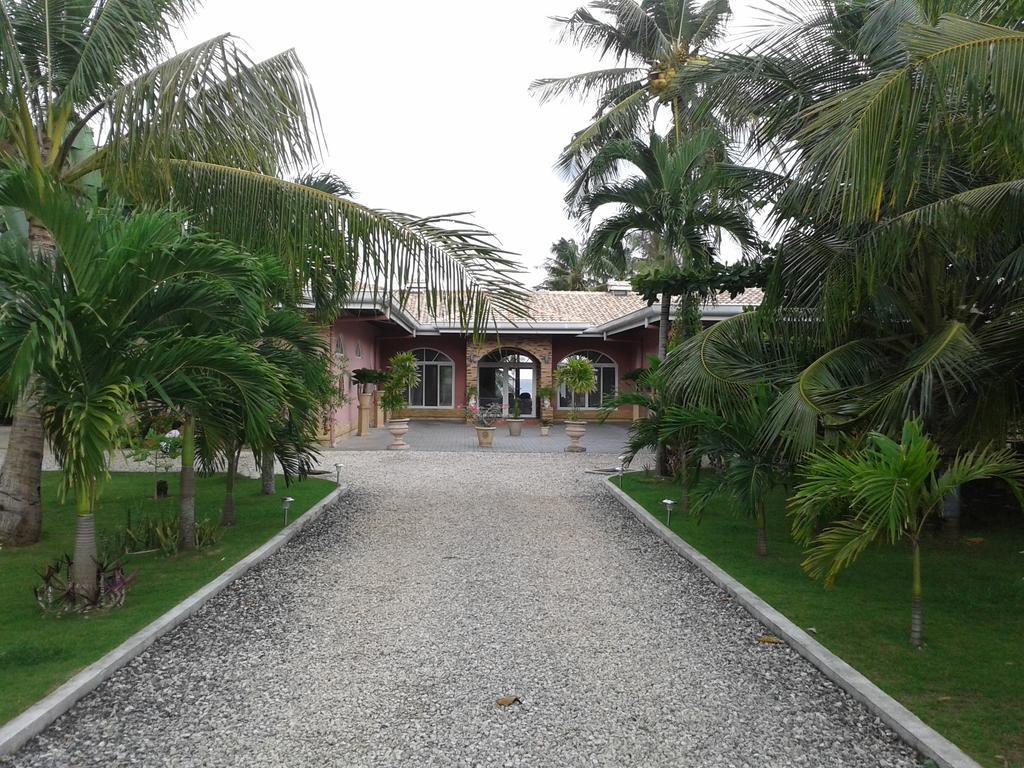 Hotel Rosa Cebu 3*