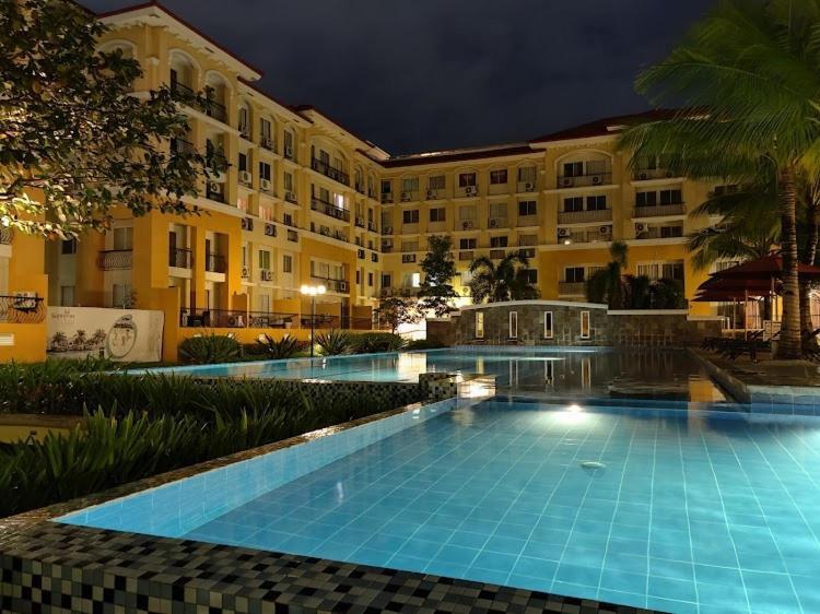 San Remo Oasis 2br Gusbek Unit Aparthotel Basak (Visayas)