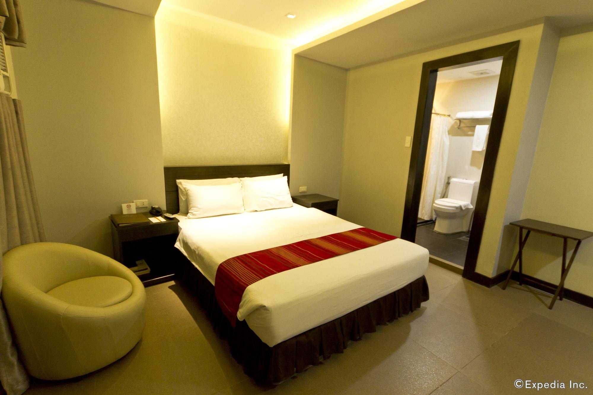 Castle Peak 3* Cebu