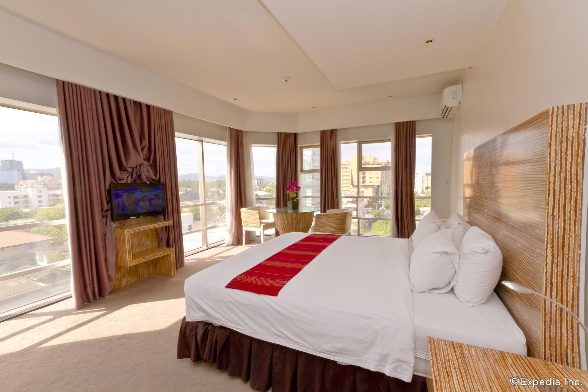 Castle Peak Hotel Cebu