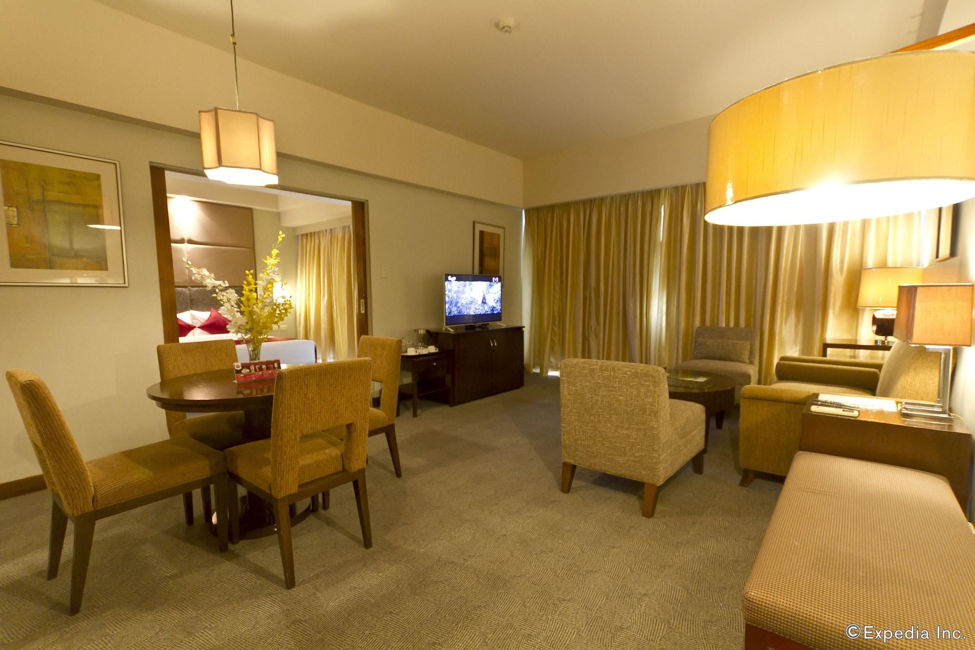 Sotogrande And Lapu-Lapu City
