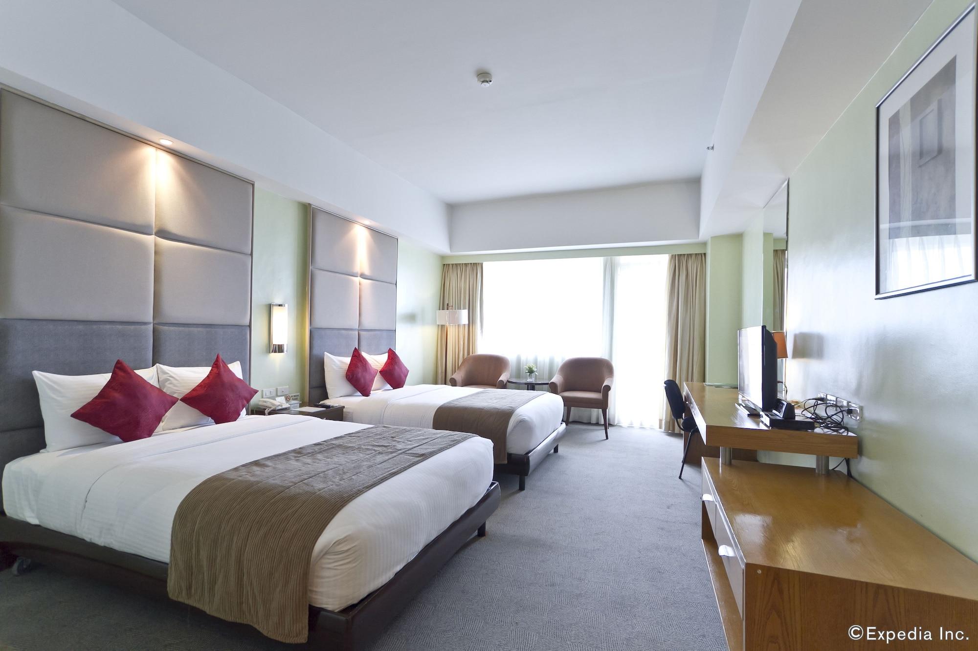 Sotogrande And 4*