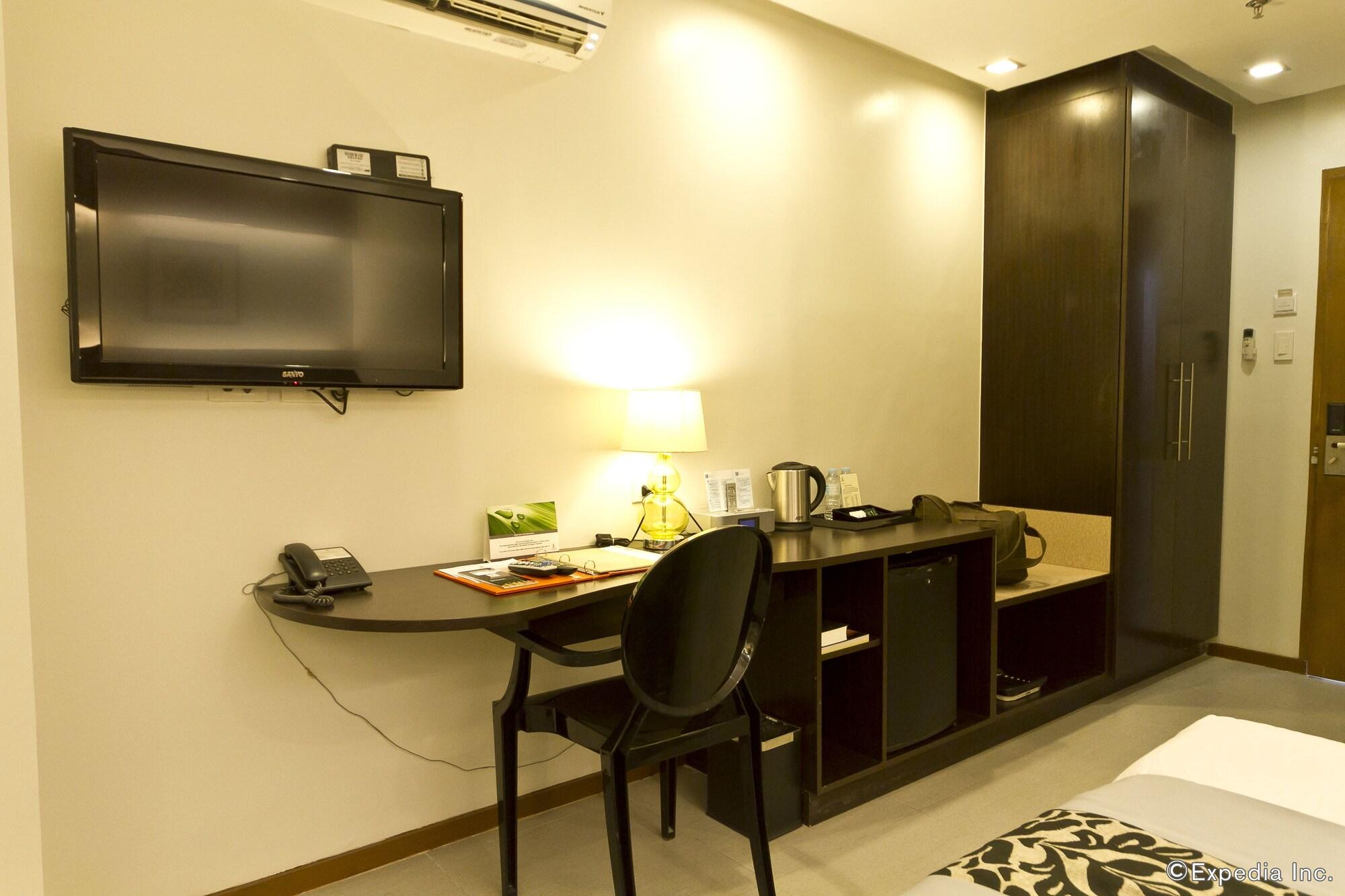 Hotel St 2*