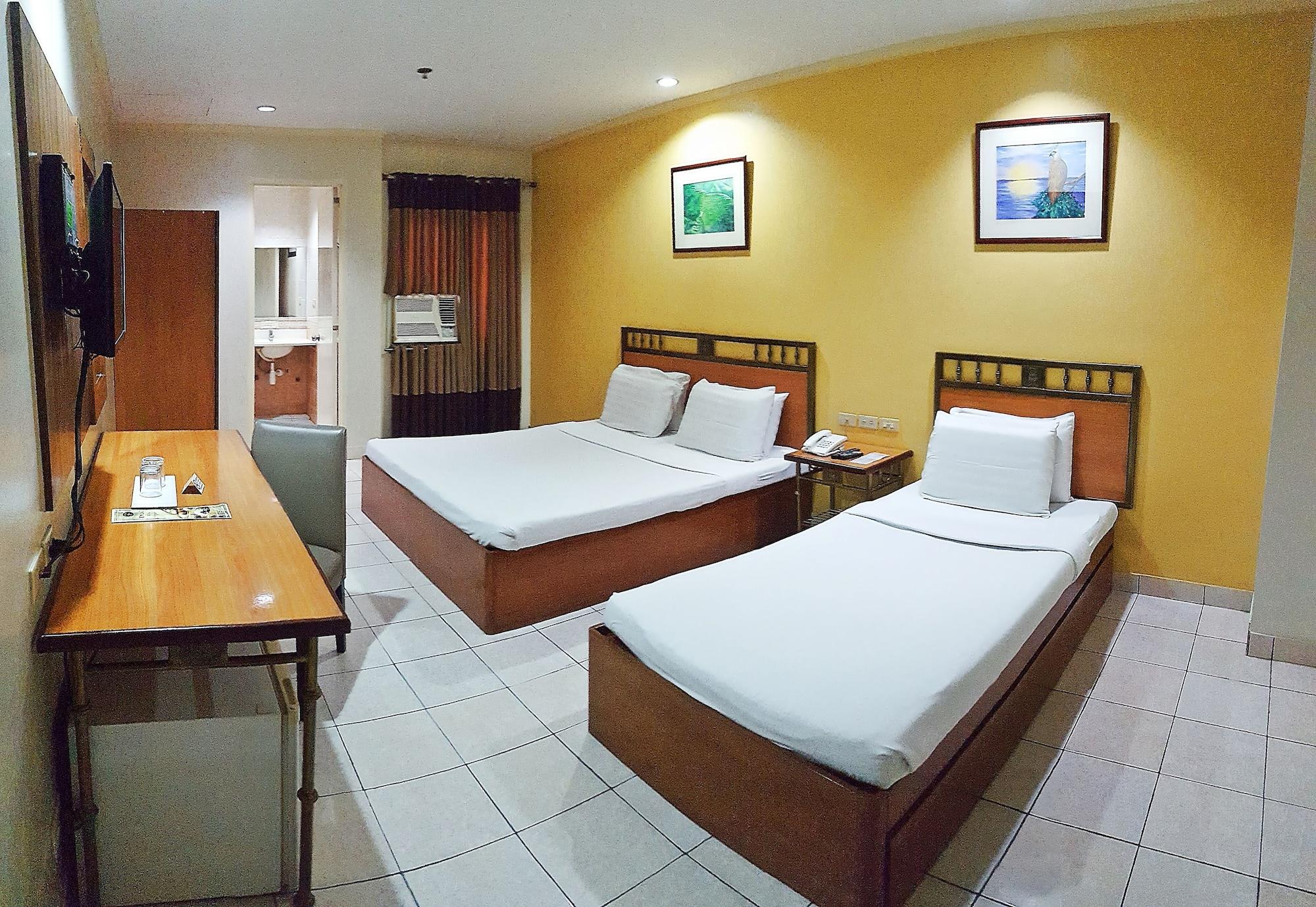Hotel Golden Valley