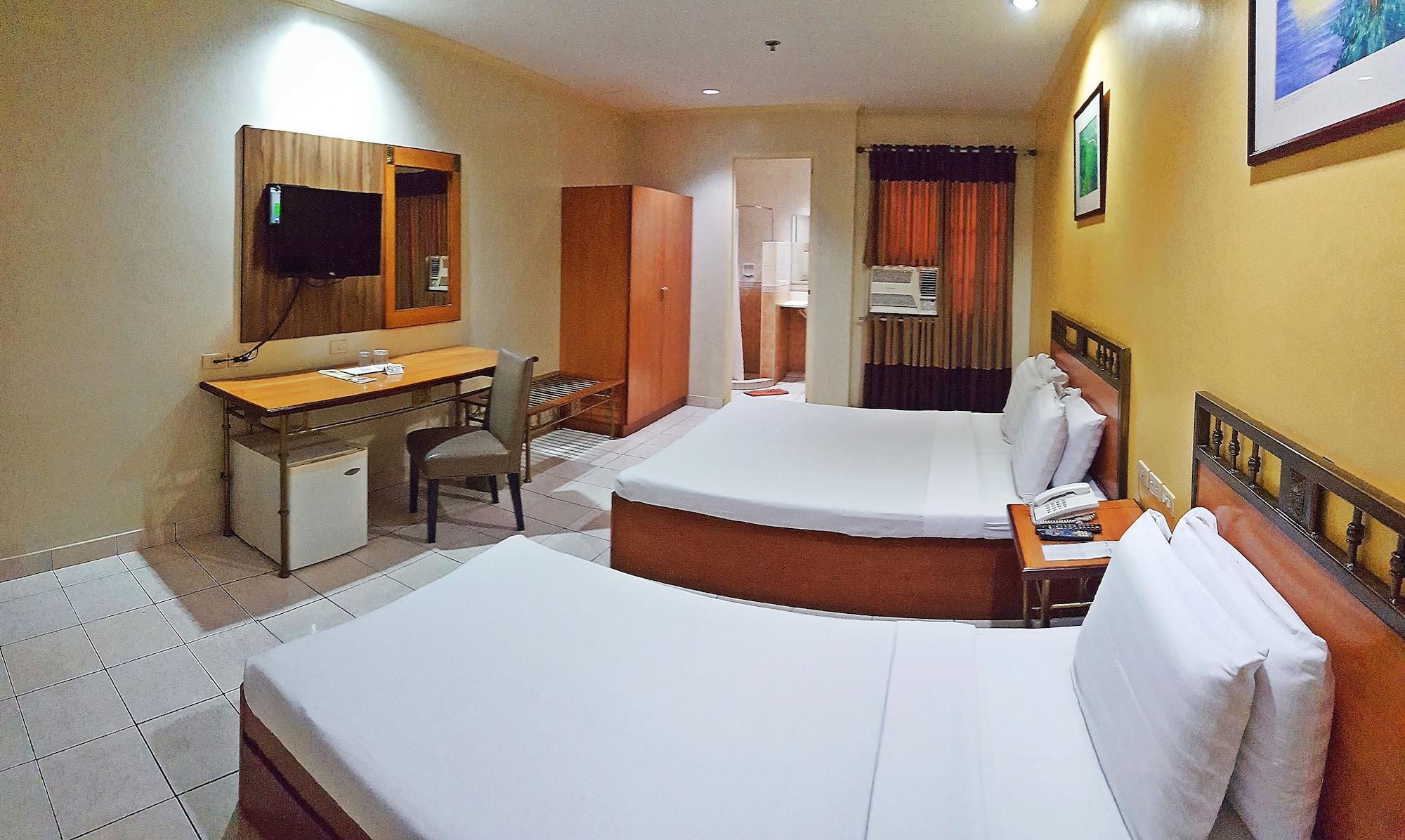 Hotel Golden Valley