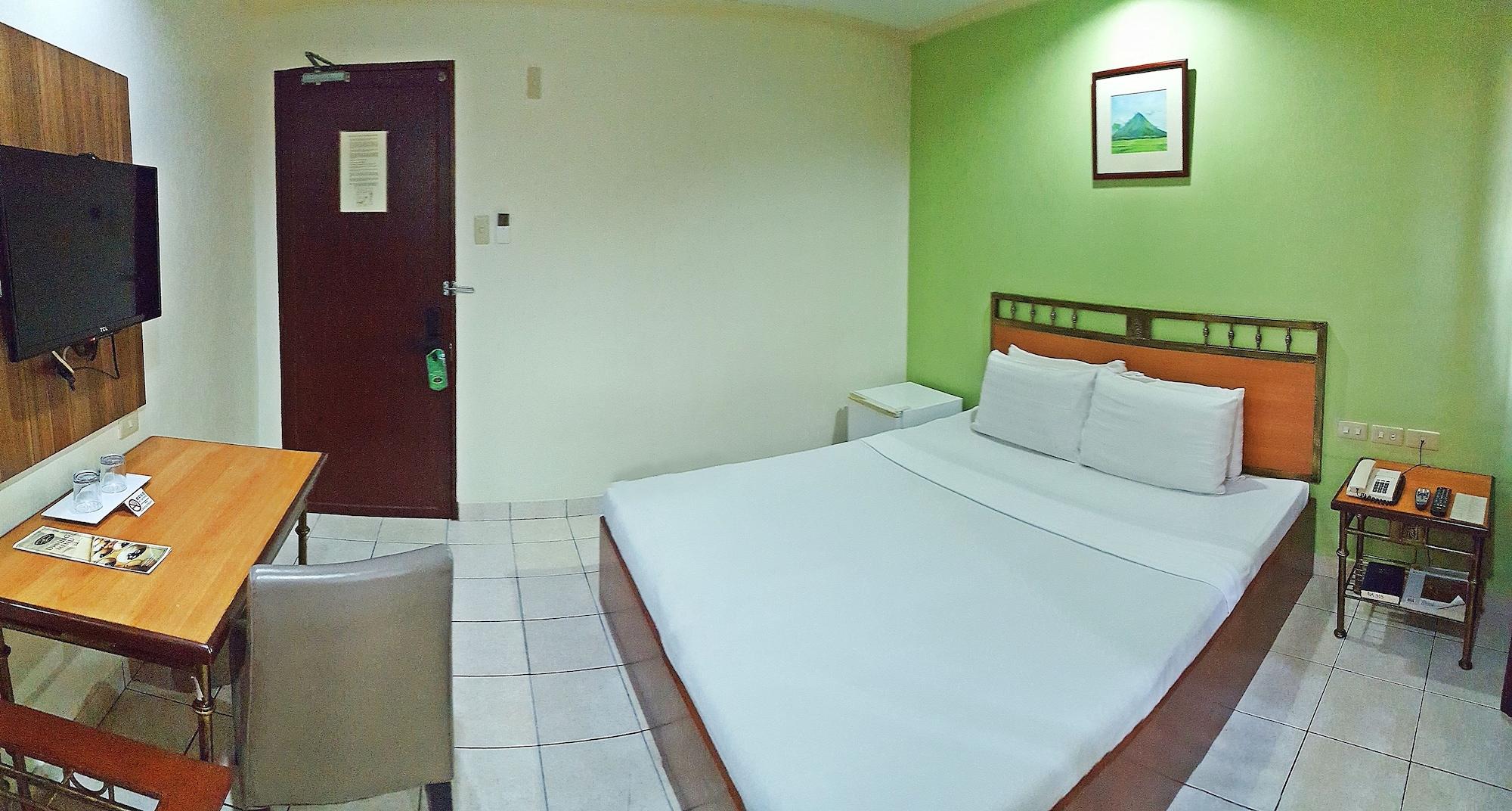 Hotel Golden Valley 2*