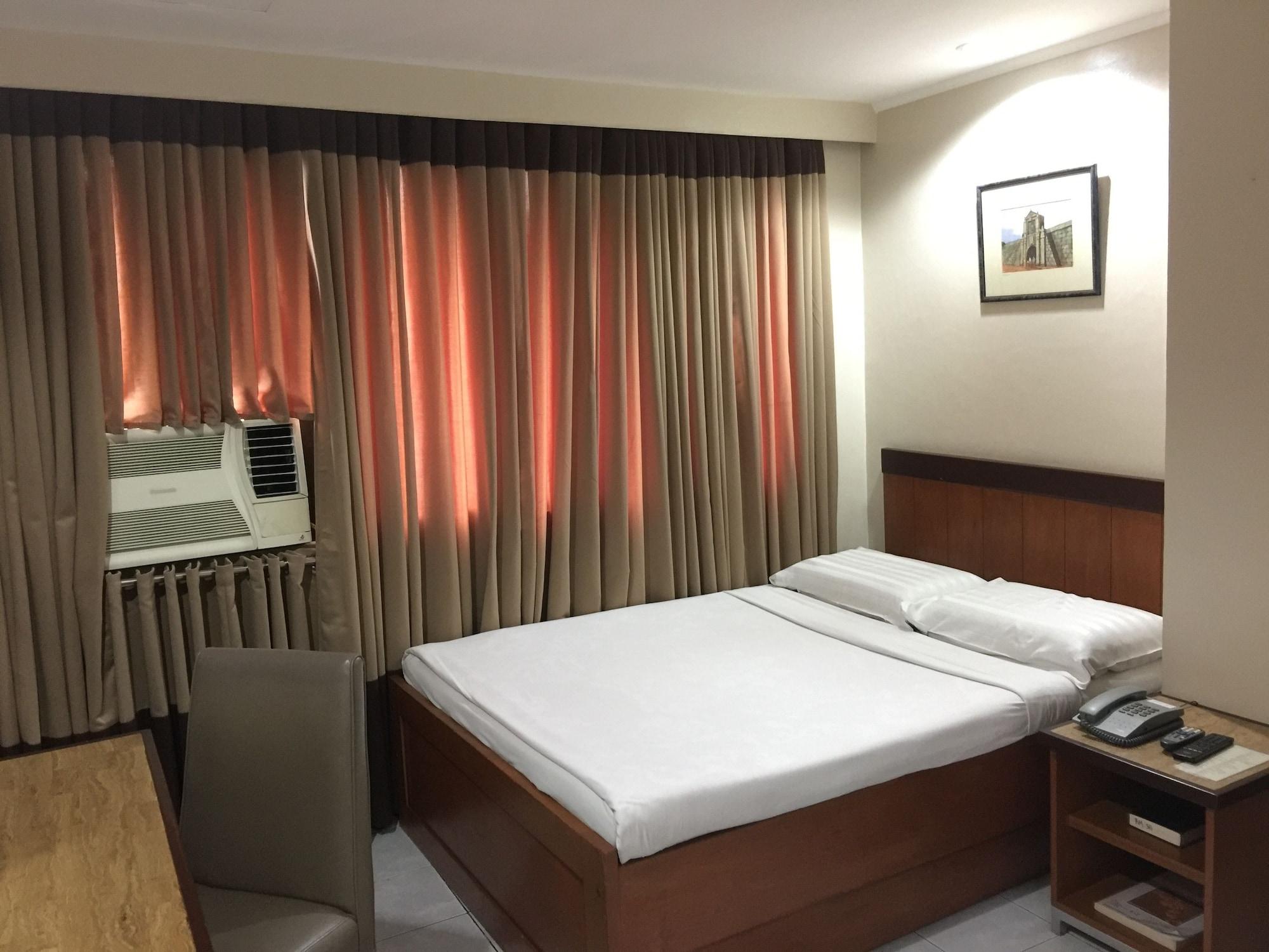 Hotel Golden Valley