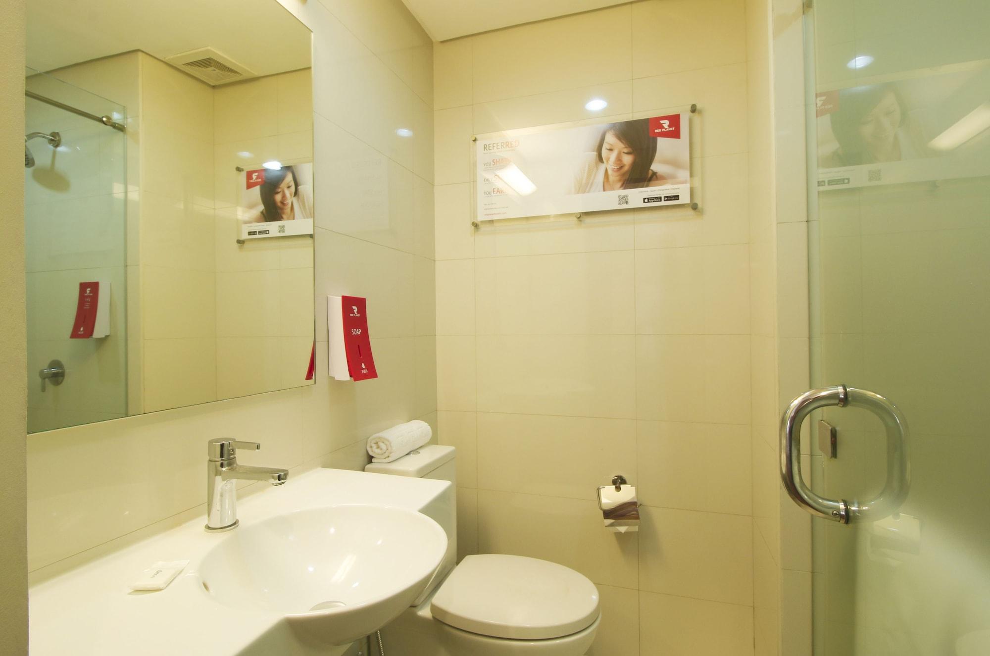 Red Planet 3* Cebu