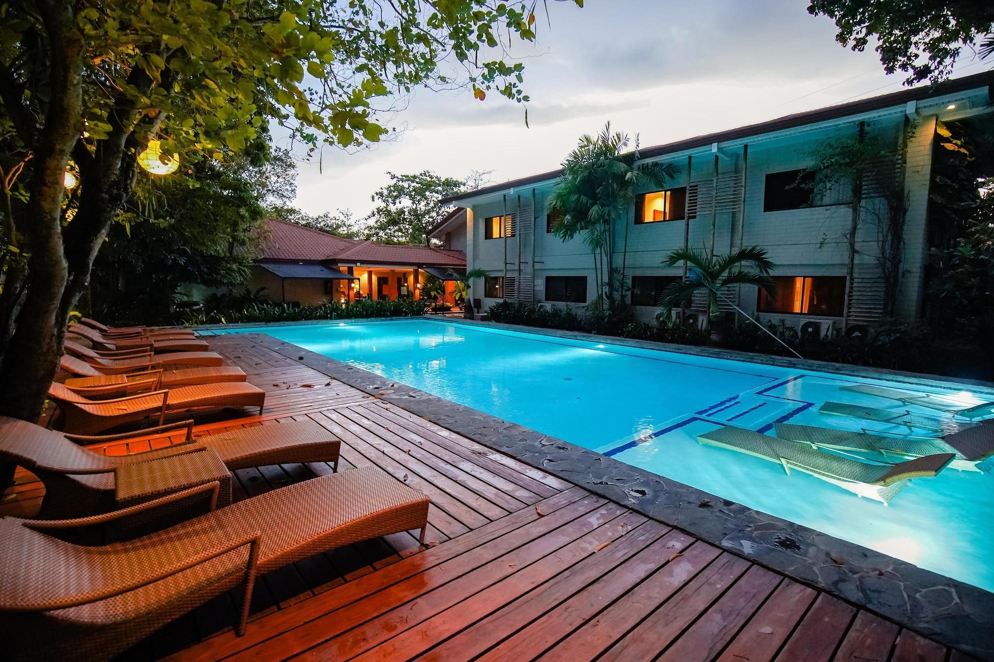 Resort Cebu White Sands And