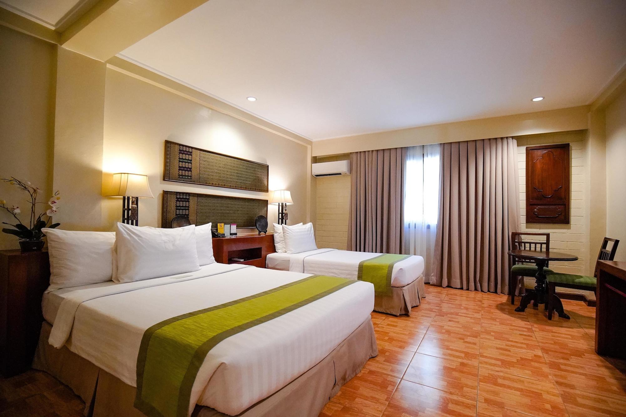 Resort Cebu White Sands And