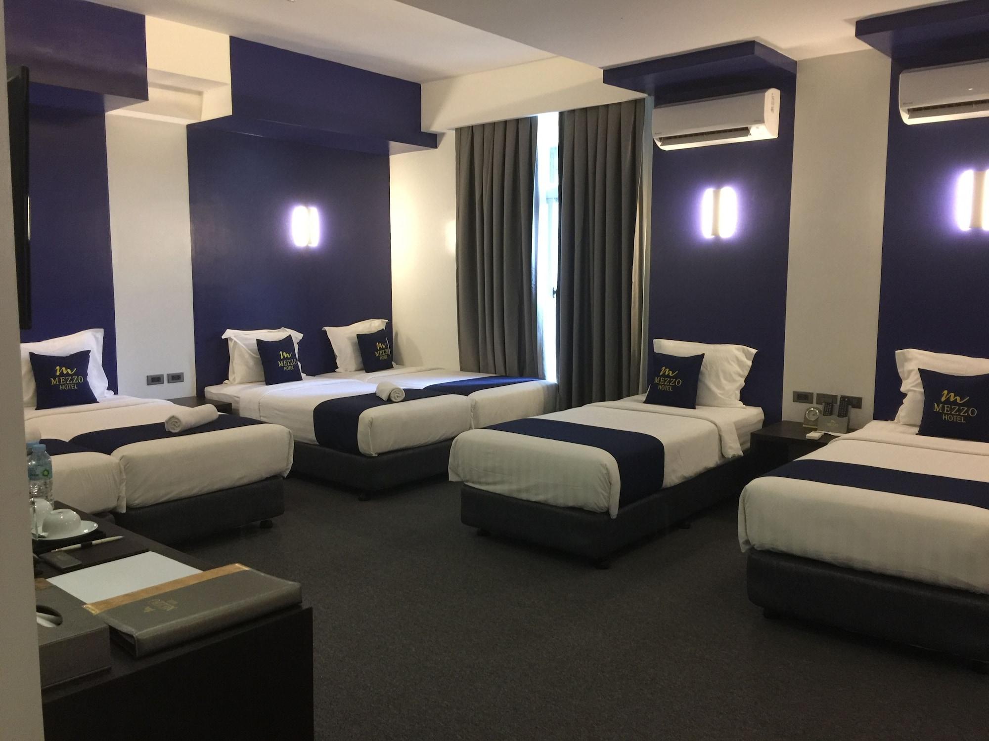 Hotel Mezzo 4*