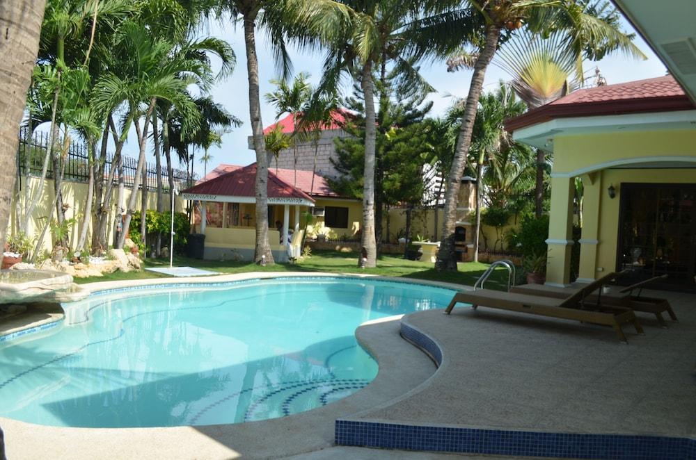 Kim Beatriz Compound Villa