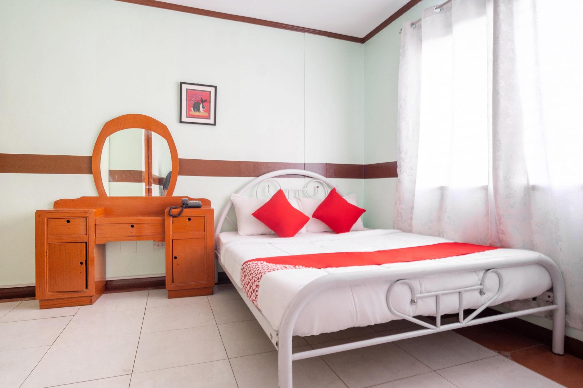 Hotel Reddoorz At Maanyag House Mandaue 2*