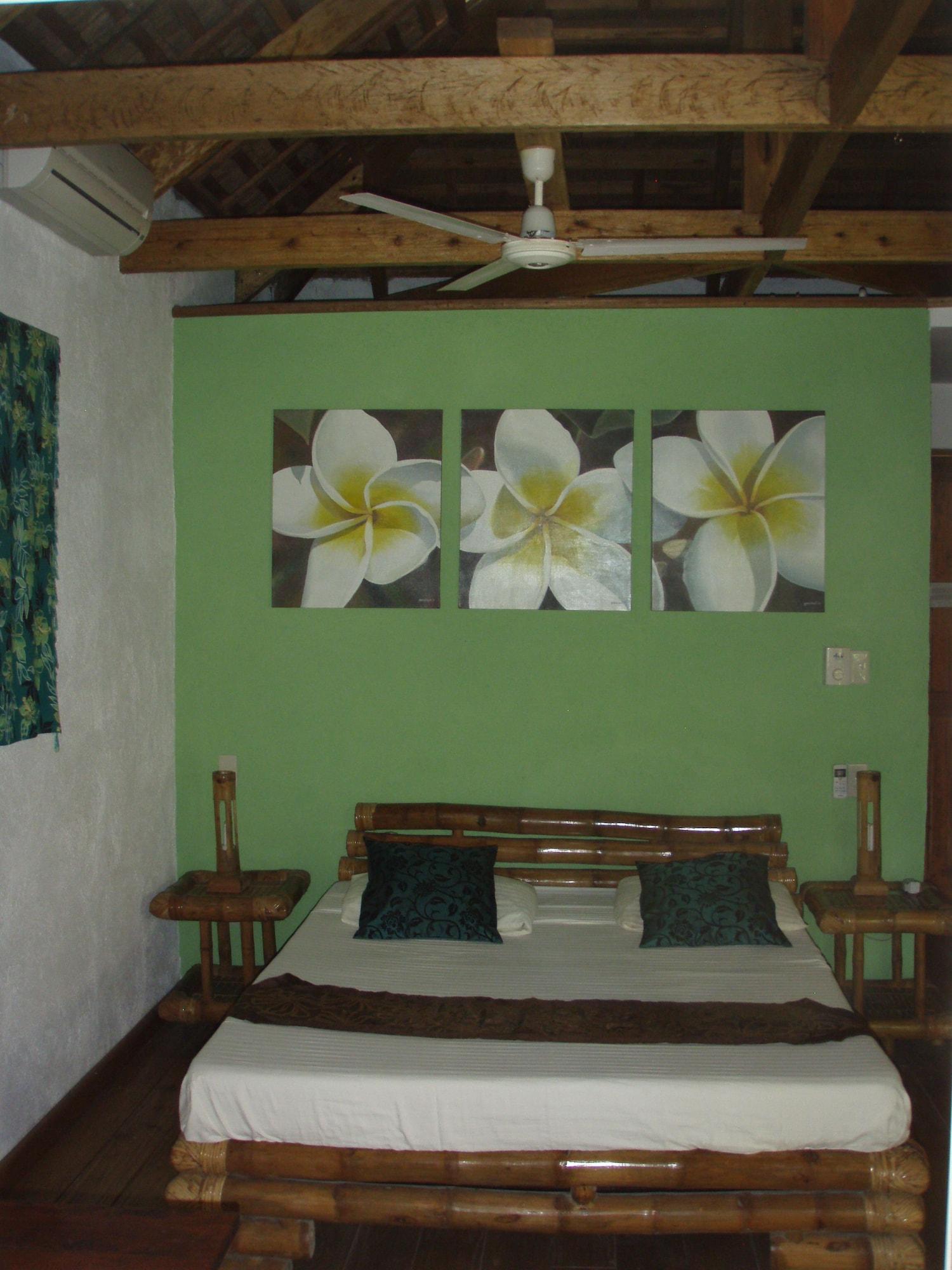 Tepanee Resort Logon