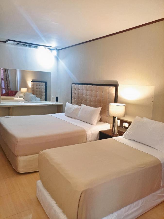 Cebu Dulcinea And Suites-mactan Airport Hotel Lapu-Lapu City