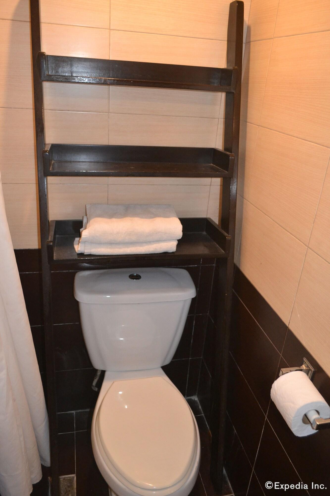 Lancaster Cebu Hotel 3*